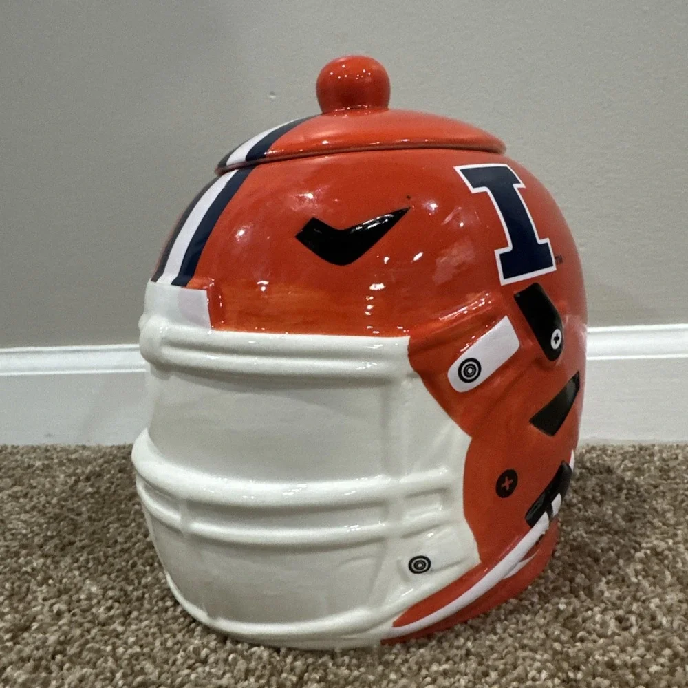 NCAA University Of Illinois Pegasus Football Helmet Ceramic Cookie Storage Jar